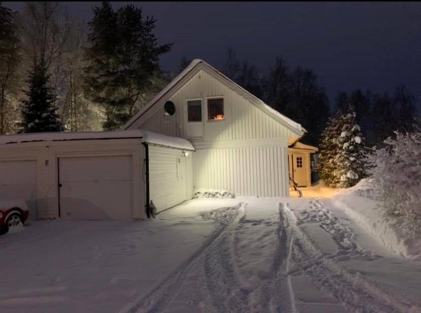 Own Private Room In A Big House! Luleå Exteriör bild